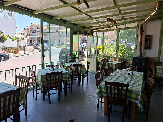 Reservation: Καρτούτσο Εξωτερικοί Χώροι –  ΤΟ ΚΑΡΤΟΥΤΣΟ Εστιατόριο Κάλαμος