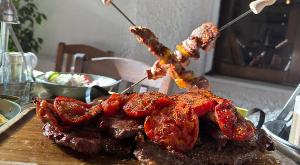 To Kartoutso Restaurant Kalamos – ΒΡΑΔΥΝΟ